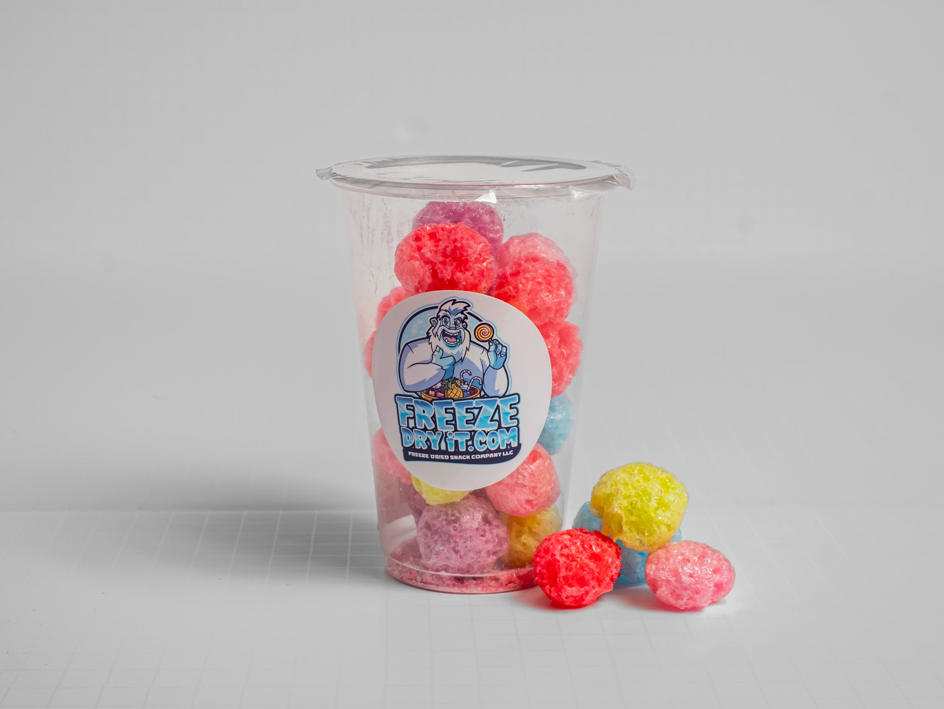 http://freezedryit.com/cdn/shop/files/FreezeDriedSnackCompany_JollyRanchers.jpg?v=1689262440